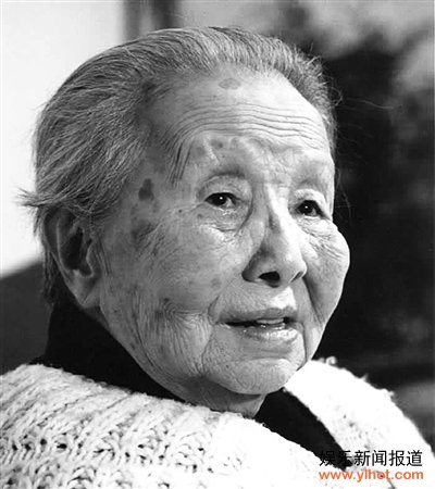 冰心墓碑被毁掉